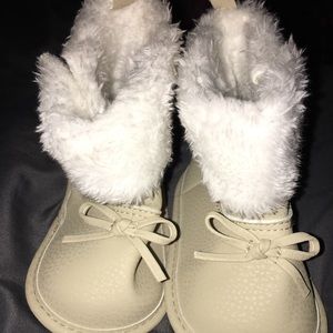 Fuzzy baby boots